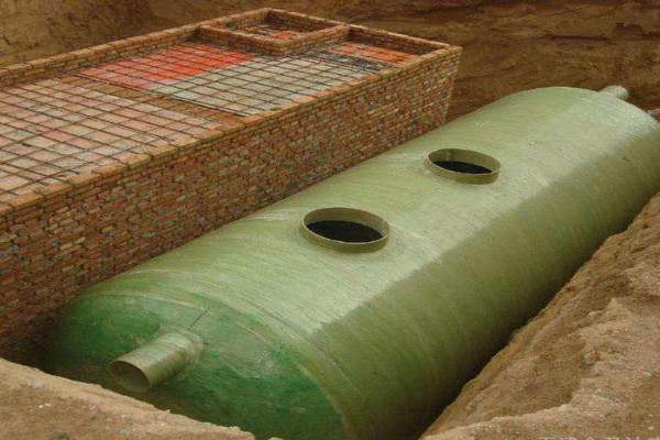 新疆玻璃鋼化糞池價(jià)格 新疆玻璃鋼化糞池價(jià)格