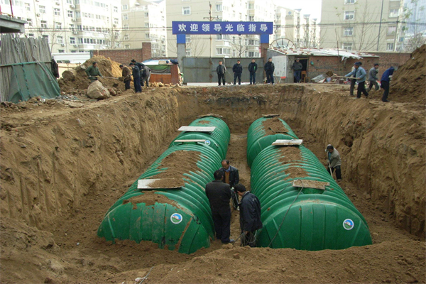 新疆玻璃鋼化糞池廠家 新疆玻璃鋼化糞池廠家