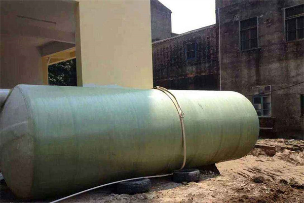 烏魯木齊玻璃鋼化糞池廠 烏魯木齊玻璃鋼化糞池廠