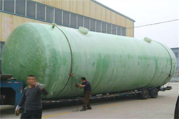 喀什消防水罐.jpg 喀什消防水罐.jpg