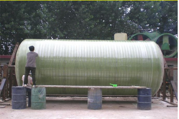 新疆玻璃鋼化糞池.jpg 新疆玻璃鋼化糞池.jpg